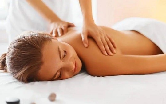 Back Massage with Lounge Access - T3